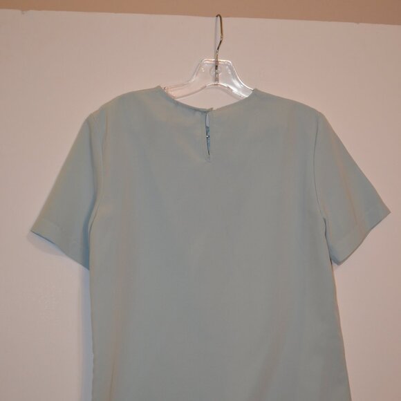 LAUREN LEE PETITE USA Embroidered Neck Polyes Short Sleeves Light Teal Blouse 4P - Picture 7 of 9